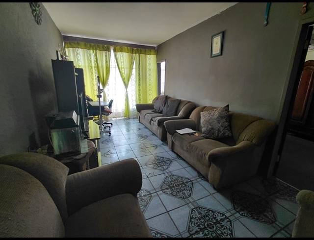 1.5 BEDROOM SECTIONAL TITLE FOR SALE IN BRAKPAN CENTRAL